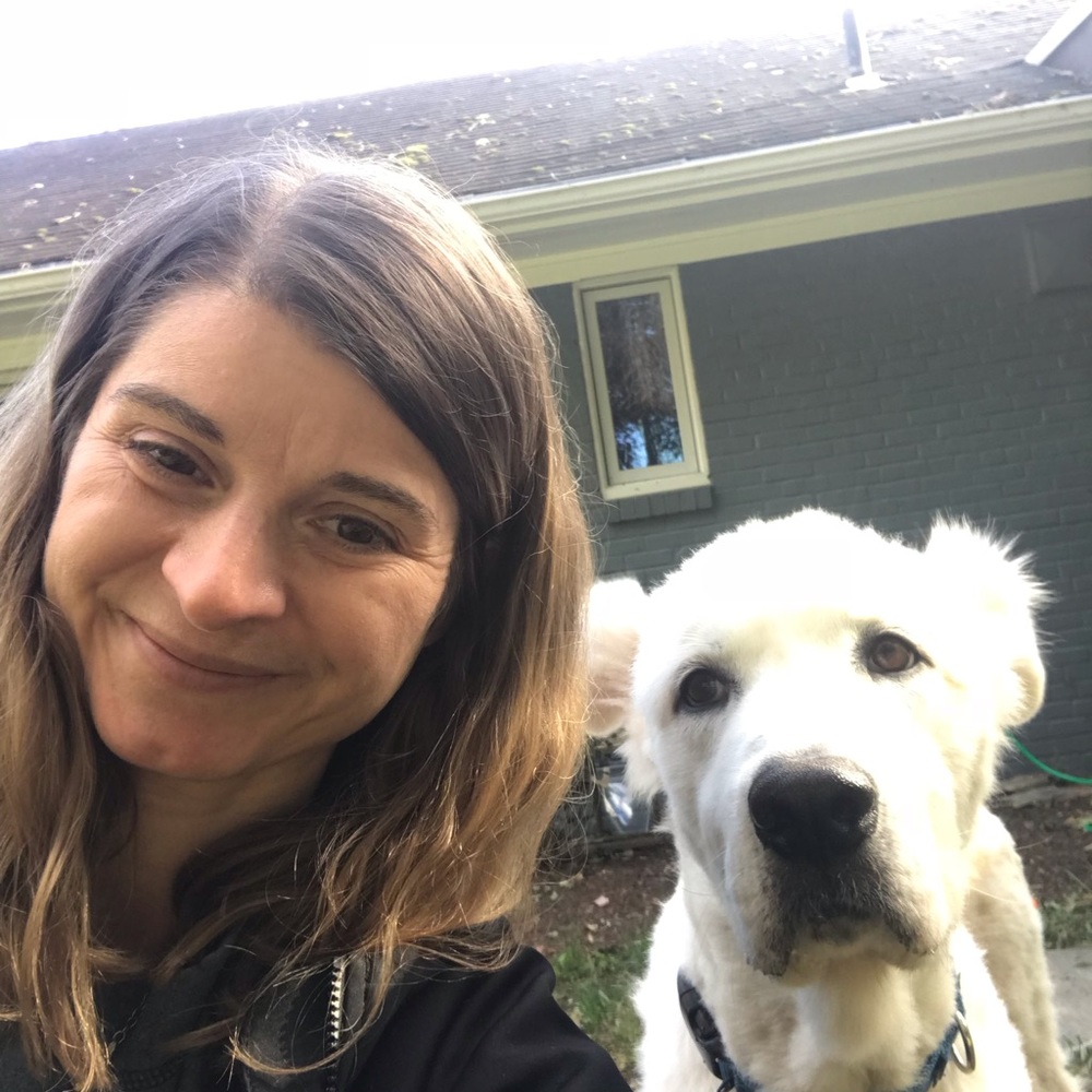 Meet your Posher, Claudia